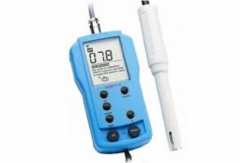 Medidor multiparamétrico de pH, Conductividad, TDS y Temperatura.